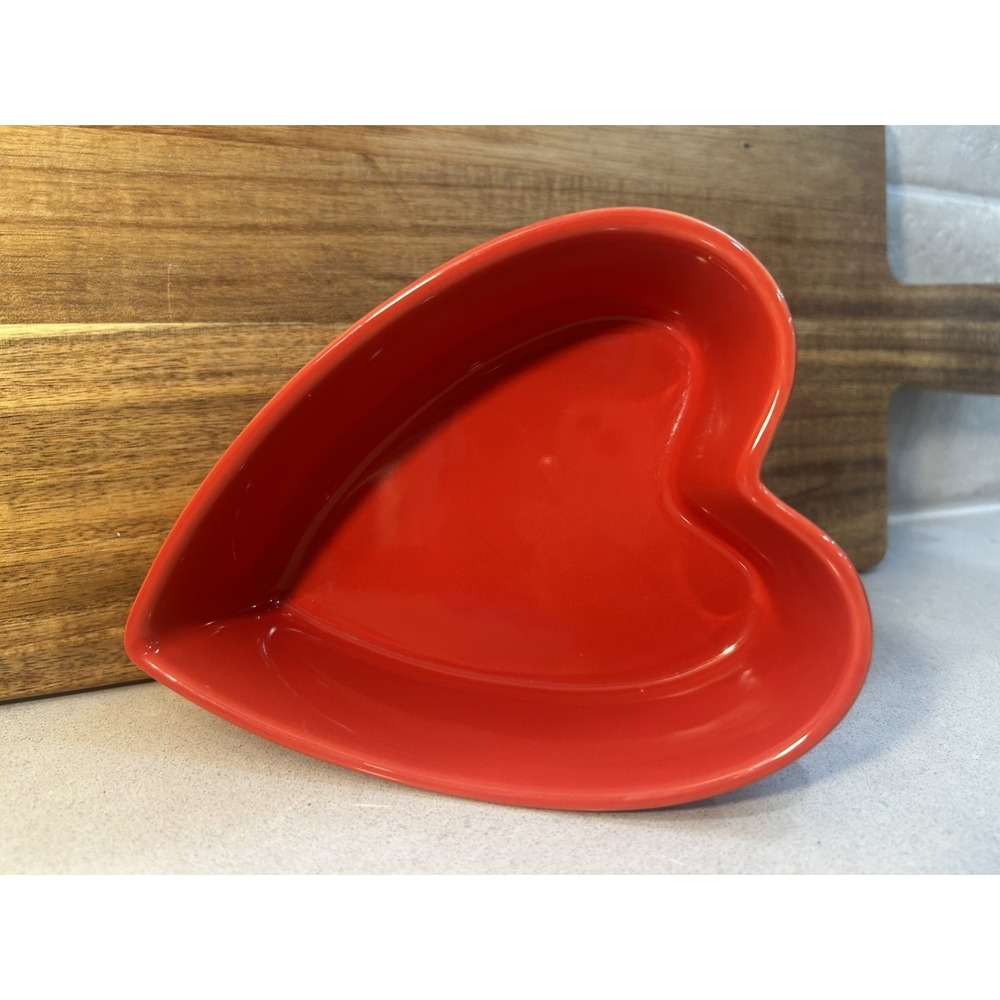 Chantal Red Heart Ramekin Baking Dish.